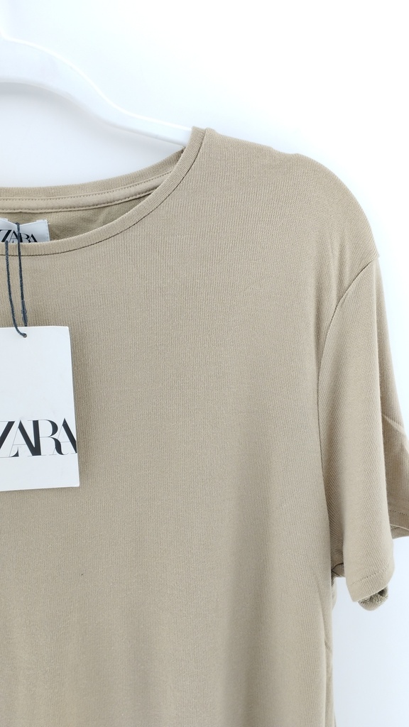 REMERA MARRÓN ZARA T:L