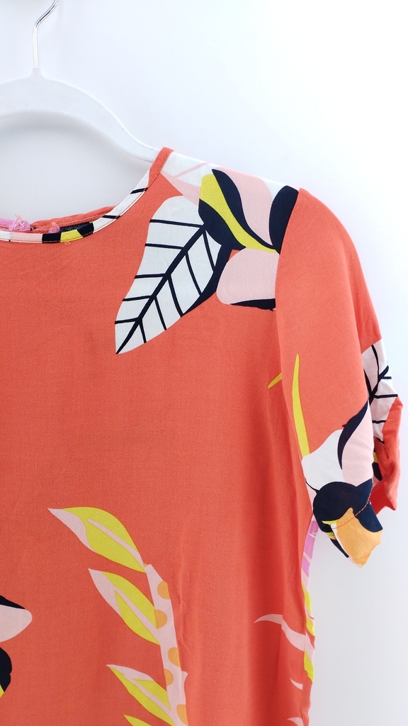 BLUSA MULTICOLOR FLOREADA T:XL