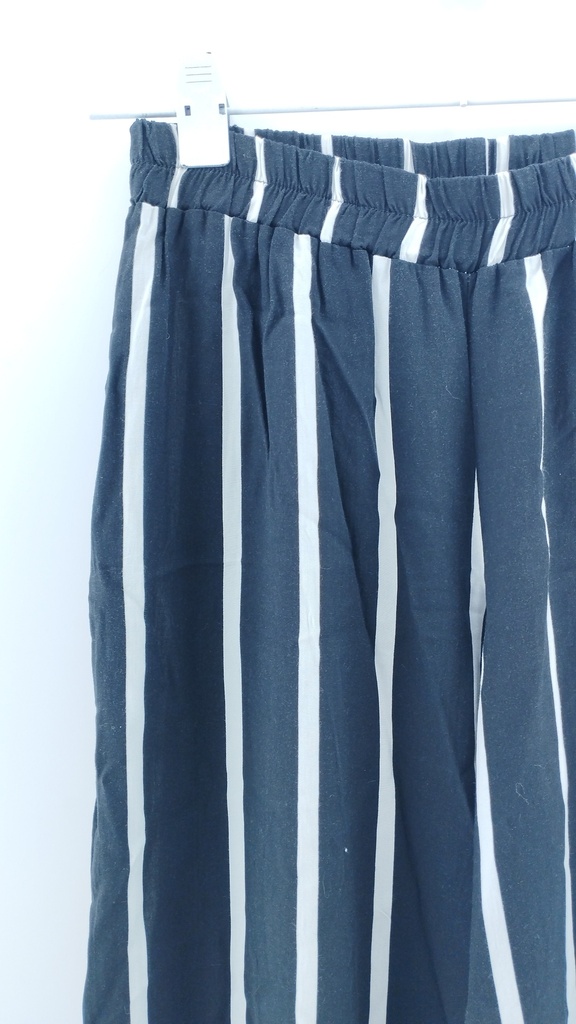 PANTALÓN NEGRO A RAYAS T:L