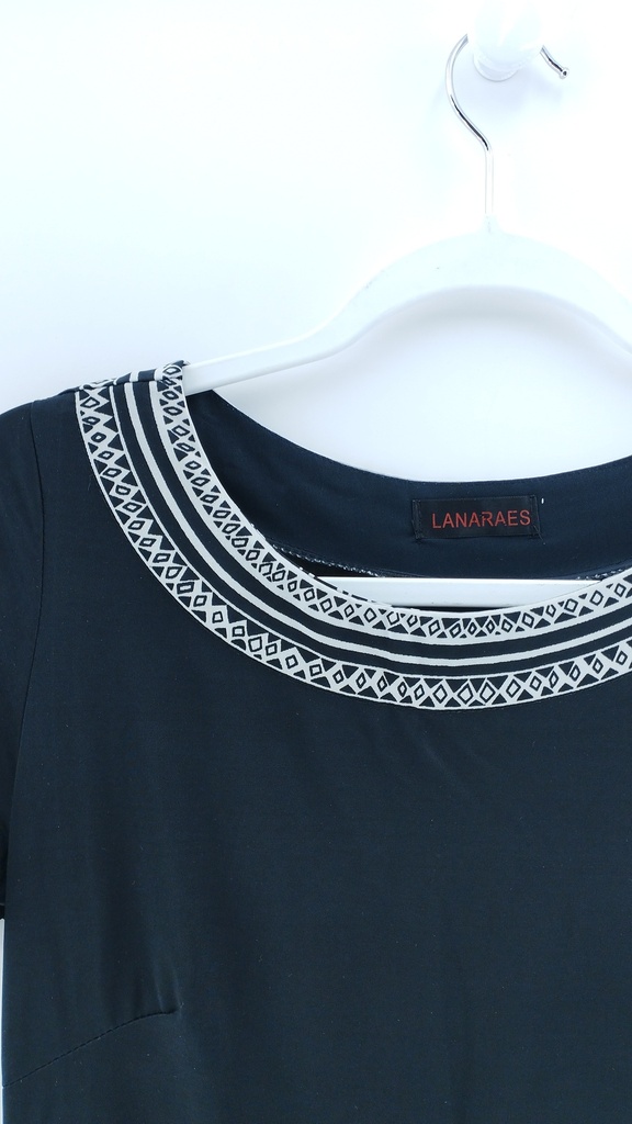 VESTIDO NEGRO MANDALAS LANARAES T:M