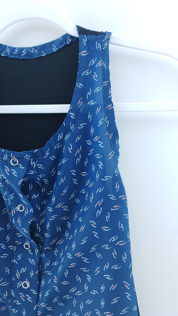 MUSCULOSA AZUL T:S