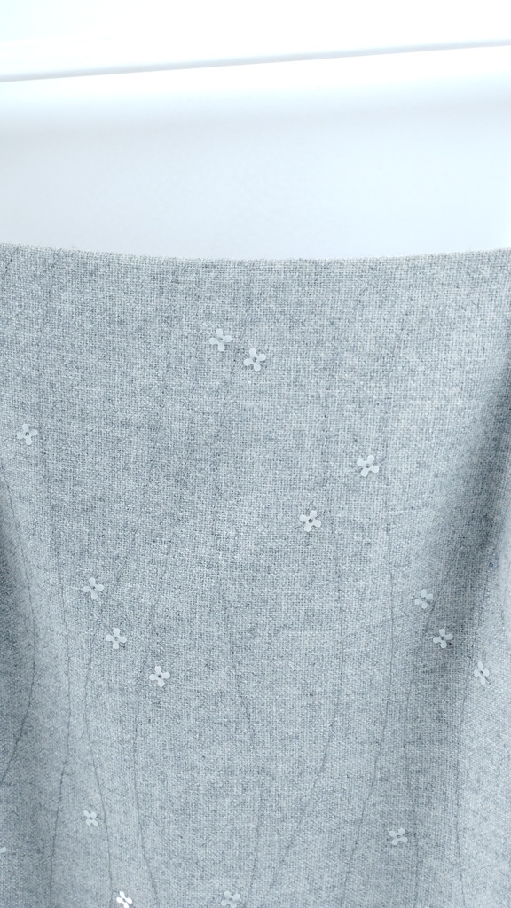 VESTIDO GRIS FLORCITAS VITAMINA T:M