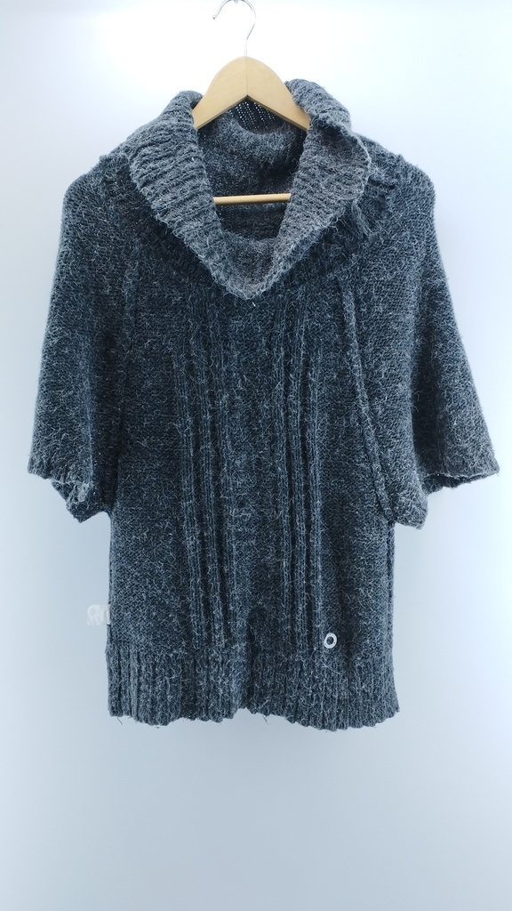 SWEATER NEGRO EVA MILLER T:U