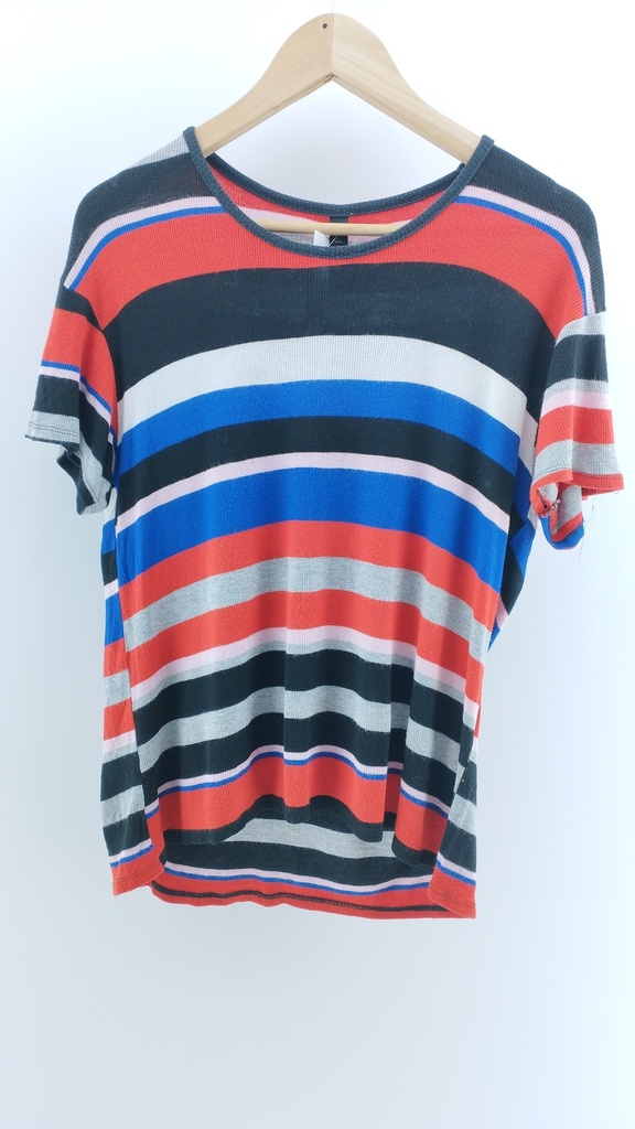 REMERA MULTICOLOR MATERIA T:L