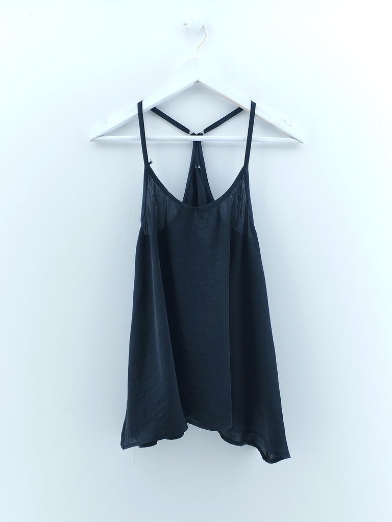 MUSCULOSA AZUL ONA SAEZ T:S