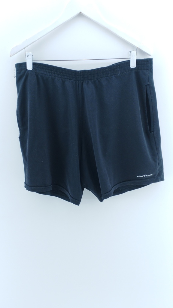 SHORT DEPORTIVO NEGRO ADMIT ONE T:52