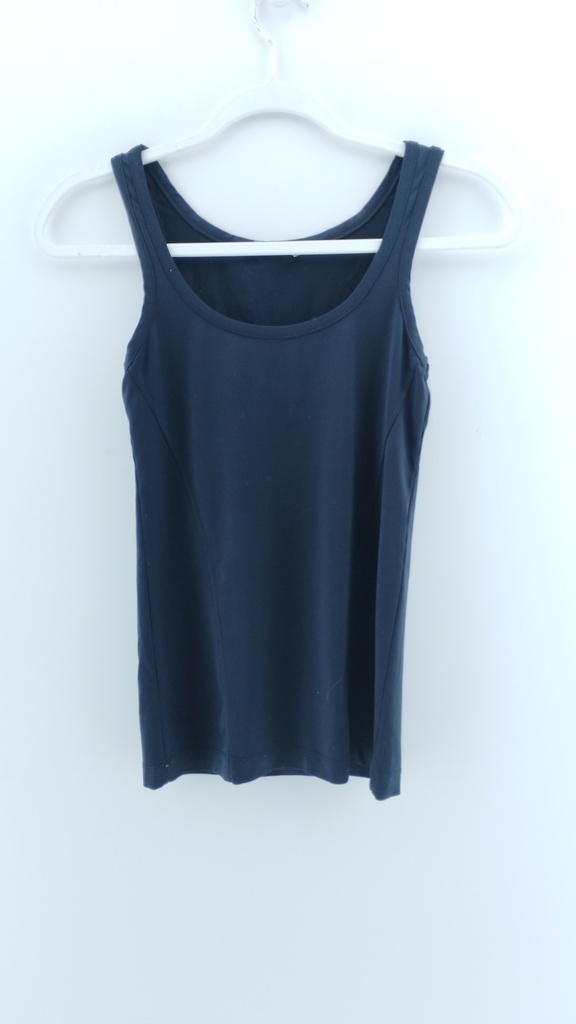 MUSCULOSA NEGRA KNAUER T:1