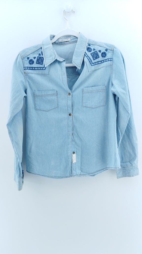 CAMISA CELESTE COMO QUIERES QUE TE QUIERA T:M