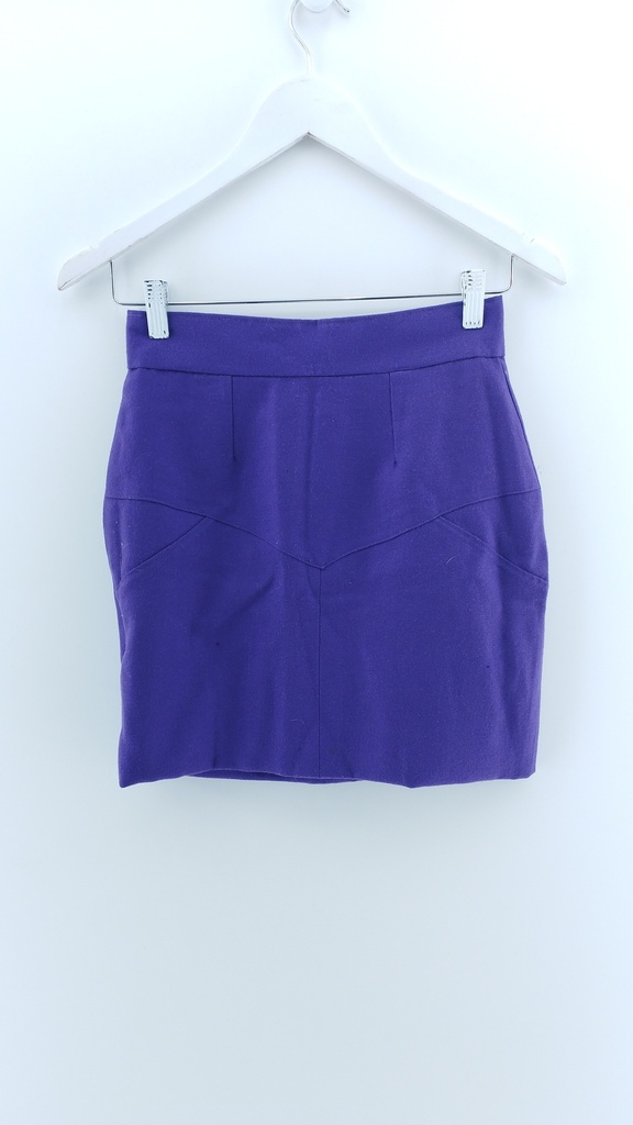 FALDA VIOLETA T:46