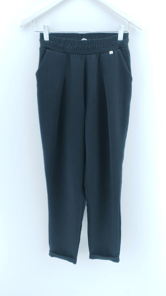 PANTALÓN NEGRO T:S