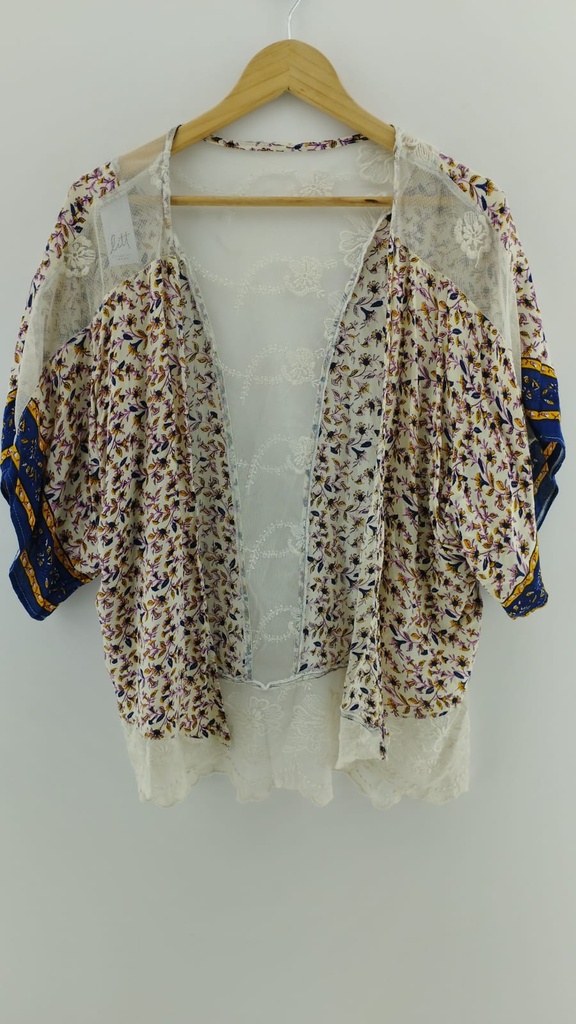 Blusa blanca flores y transparencia T:M