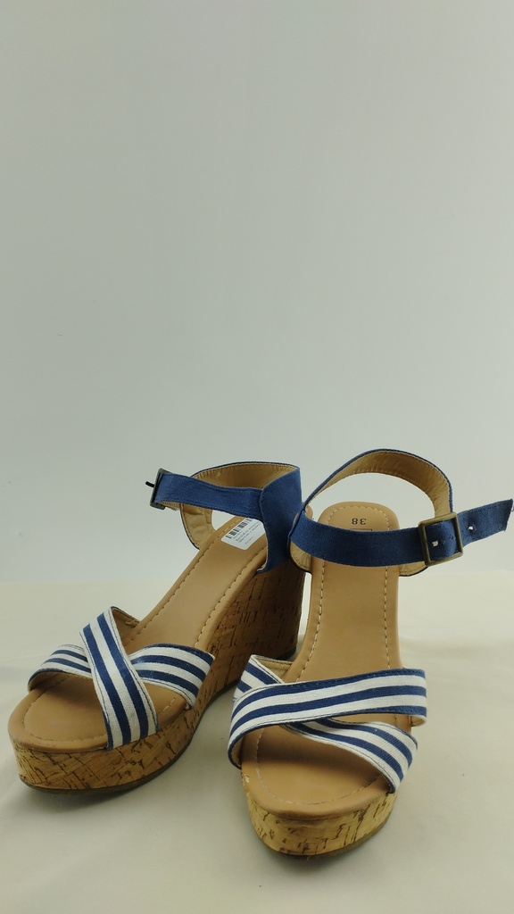Sandalias estampado rayas blancas y azules URB T:38