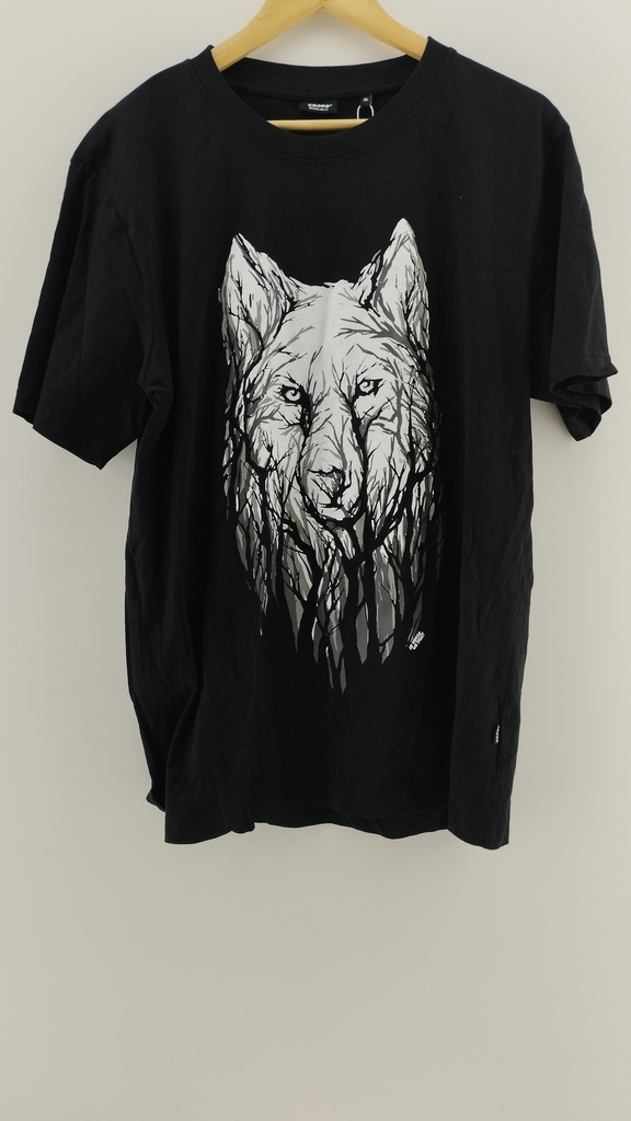 Remera negra lobo RESERVED "cropp" T:XL