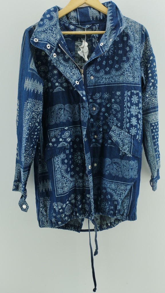 Campera azul estampado arabesco CAMOMILLA T:40