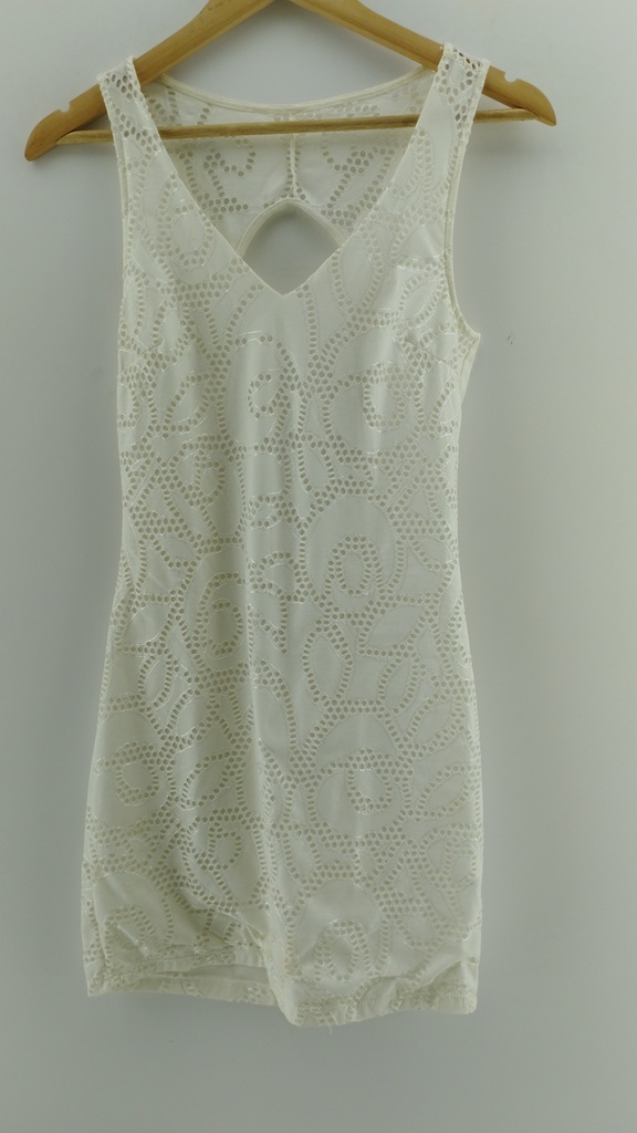 Vestido blanco tela calada T:M