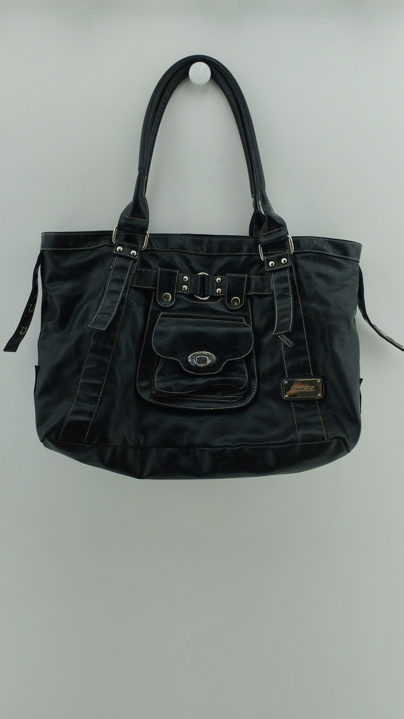 Cartera negra detalles plateados CECCHINI