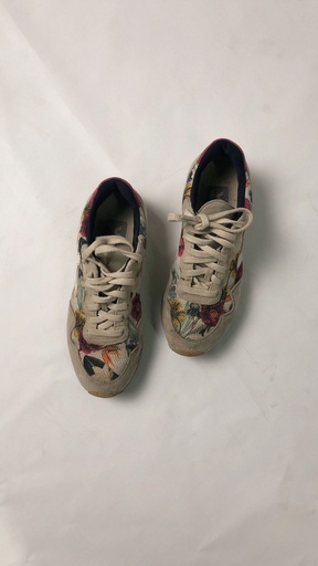 [1427-25] ZAPATILLAS VEJA T:36