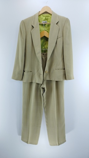 [P01830-08] CONJUNTO VERDE T:44