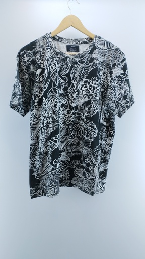 [P01969-05] REMERA BLANCO NEGRO BERSHKA T:XL