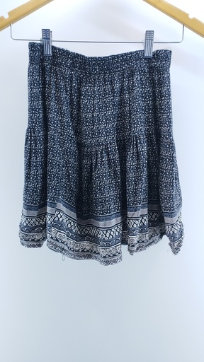 [P02035-05] FALDA NEGRA BLANCA T:2