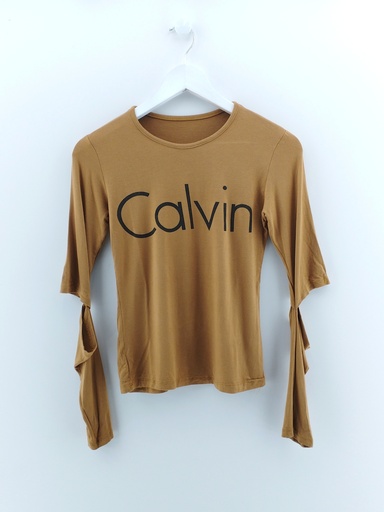 [P02757-04] REMERA BEIGE T:S