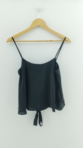 [P04707-7] Blusa negra voladitos T:M