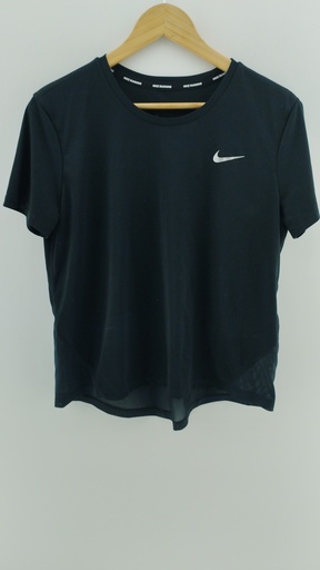 [P04749-3] Remera deportiva NIKE T:L